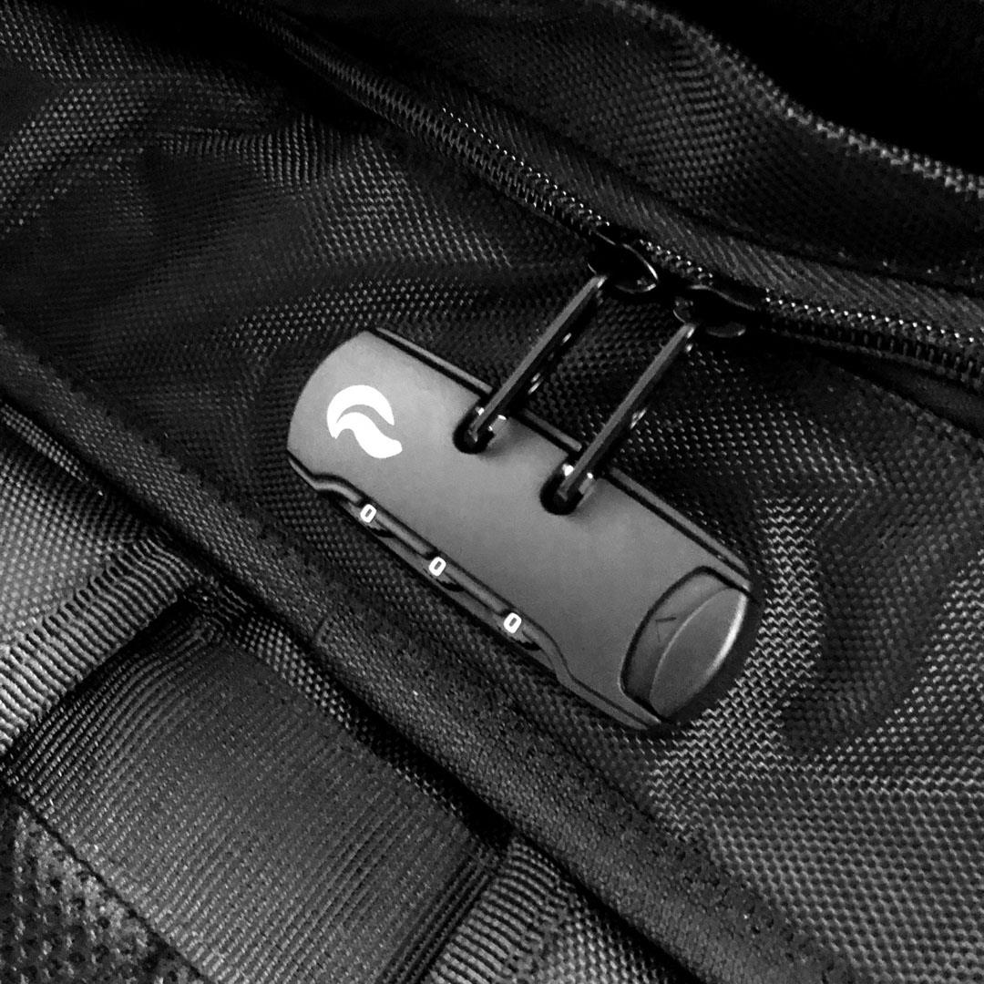 Skunk Rogue Backpack - Image 4